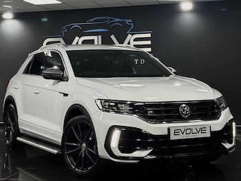 Used Volkswagen T-Roc 2020 for sale - 77356587: Photo