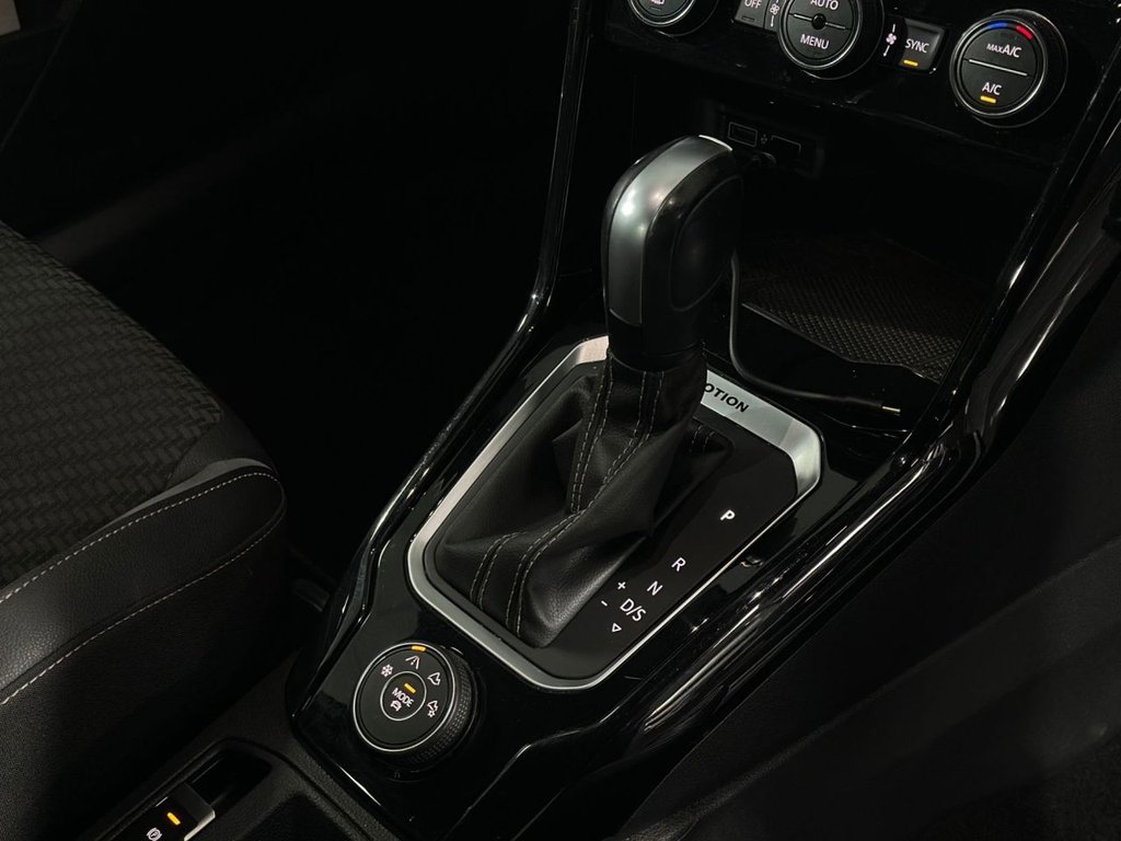 Used Volkswagen T-Roc 2020 for sale - 77356587: Photo 20