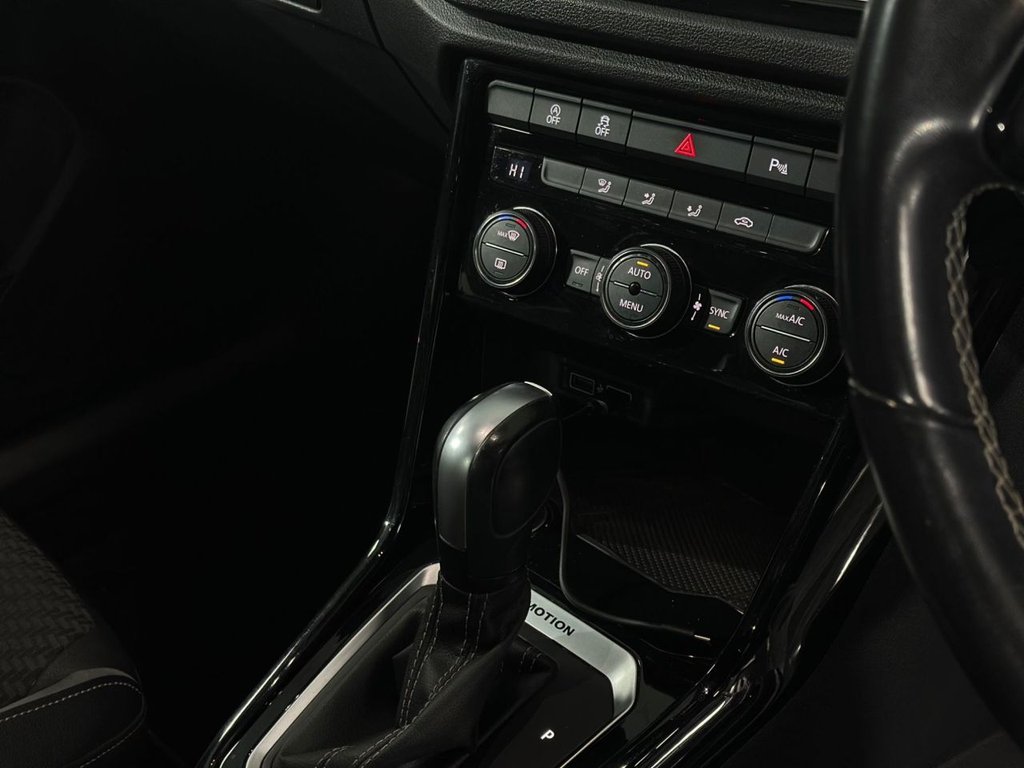 Used Volkswagen T-Roc 2020 for sale - 77356587: Photo 21