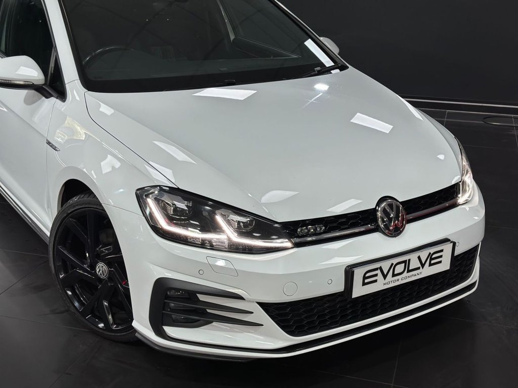 Used Volkswagen Golf 2018 for sale - 76147413: Photo 10