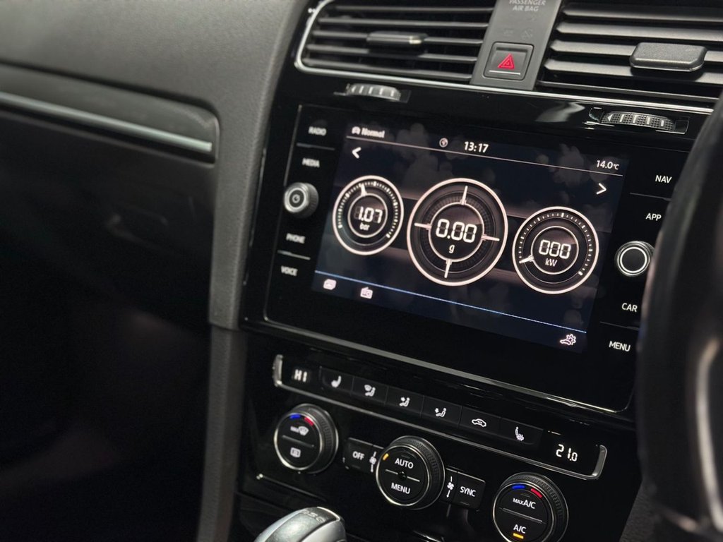 Used Volkswagen Golf 2018 for sale - 76147413: Photo 23