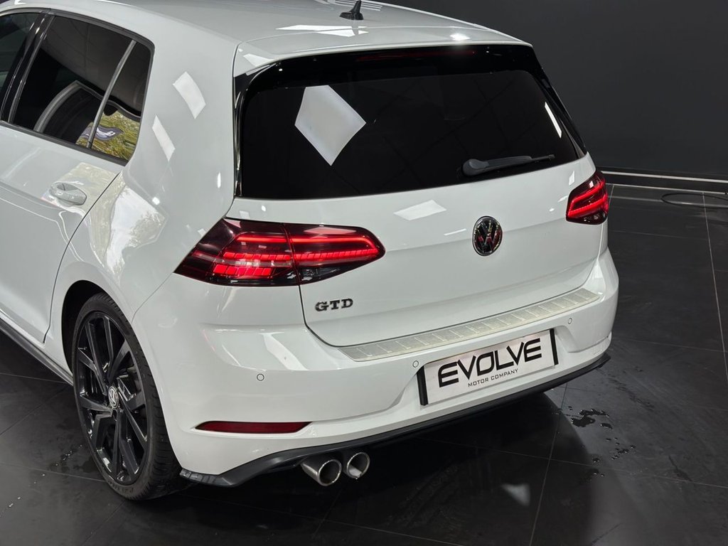 Used Volkswagen Golf 2018 for sale - 76147413: Photo 25