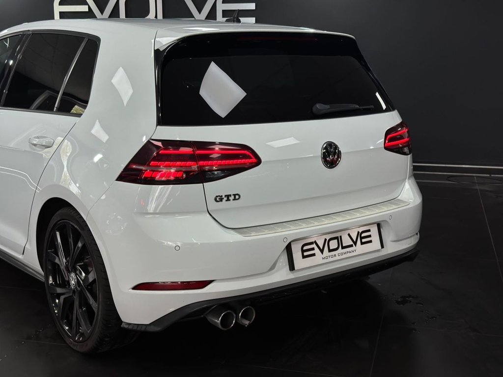 Used Volkswagen Golf 2018 for sale - 76147413: Photo 26