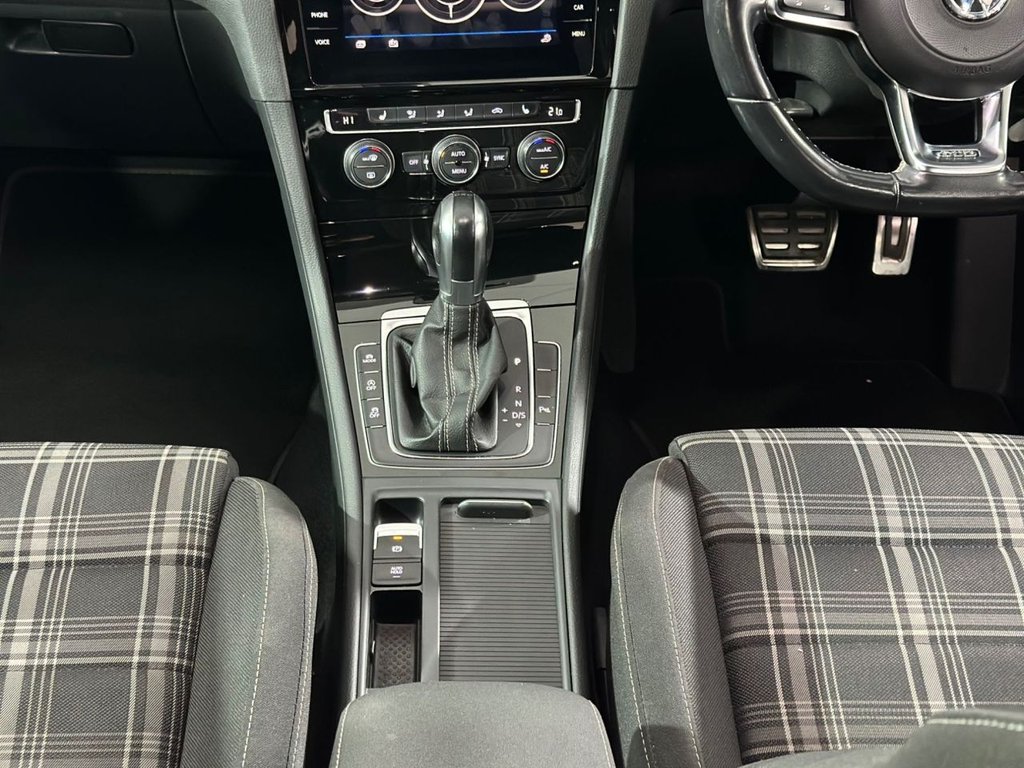 Used Volkswagen Golf 2018 for sale - 76147413: Photo 27