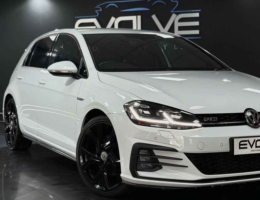Used Volkswagen Golf 2018 for sale - 76147413: Photo 5