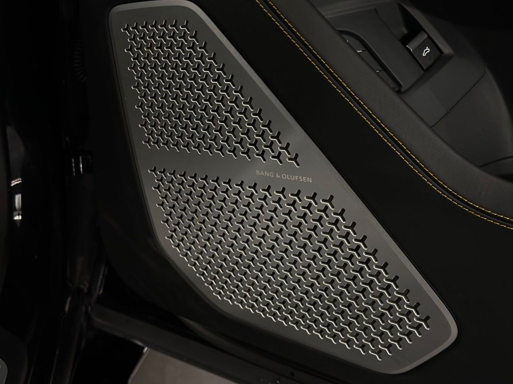 Used Lamborghini Urus 2019 for sale - 76173310: Photo 26