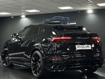 Used Lamborghini Urus 2019 for sale - 76173310: Photo 2