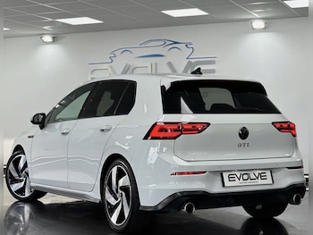 Used Volkswagen Golf 2021 for sale - 75432811: Photo