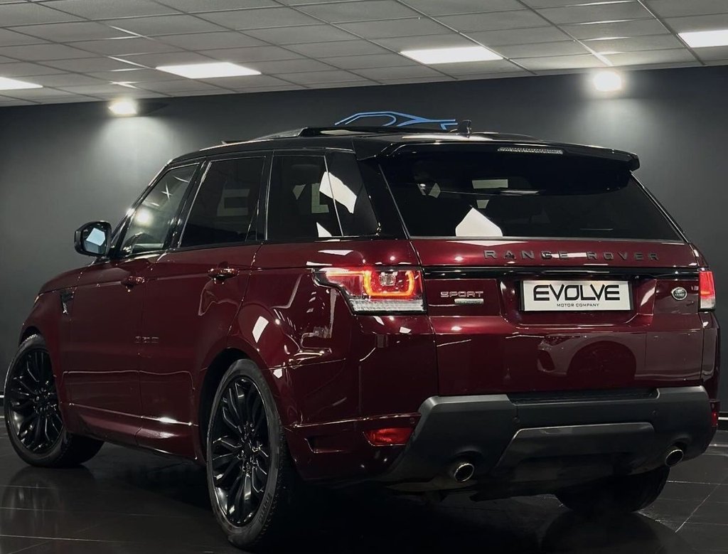 Used Land Rover Range Rover Sport 2016 for sale - 77672678: Photo 2