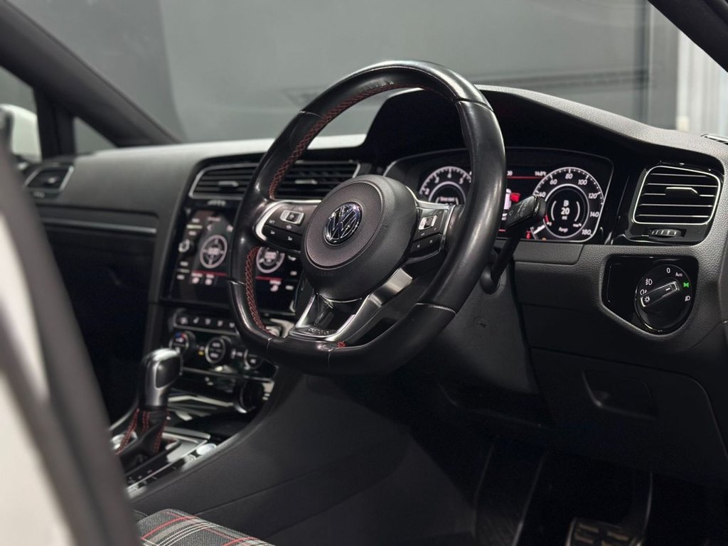 Used Volkswagen Golf 2019 for sale - 76559139: Photo 15