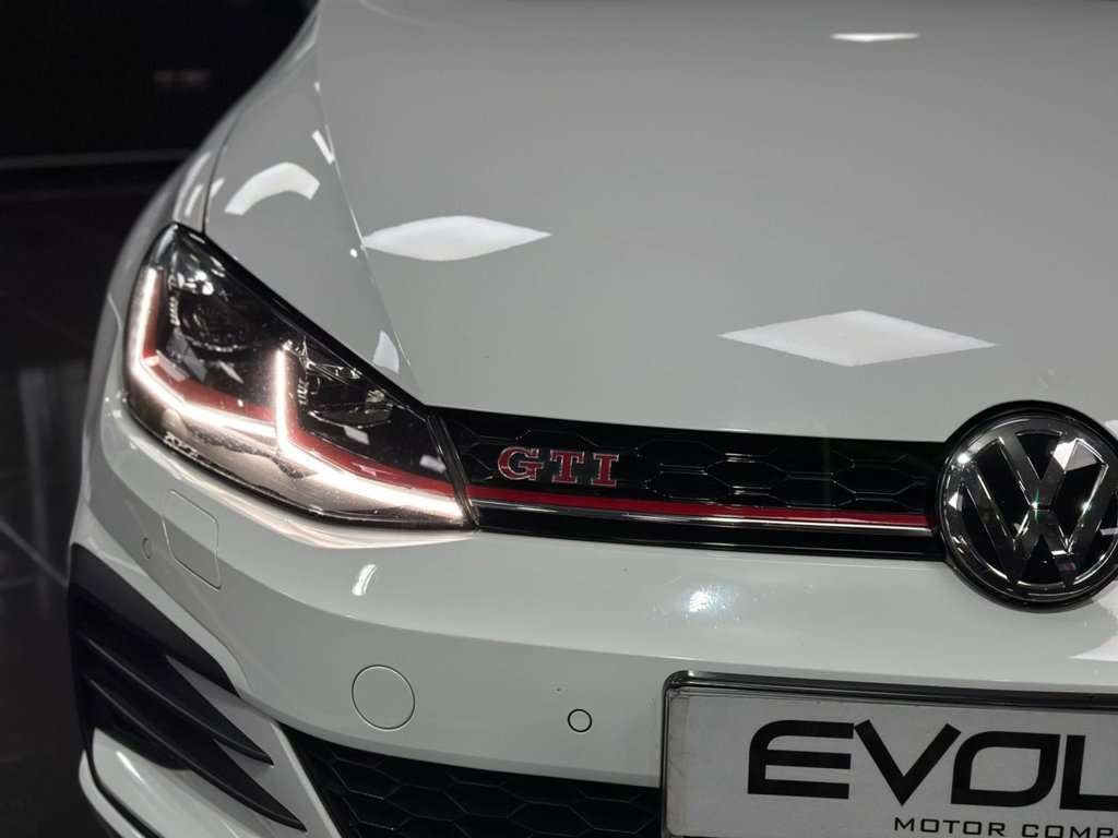 Used Volkswagen Golf 2019 for sale - 76559139: Photo 6