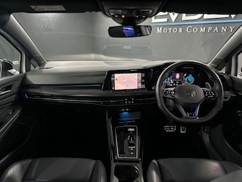 Used Volkswagen Golf 2023 for sale - 77394433: Photo