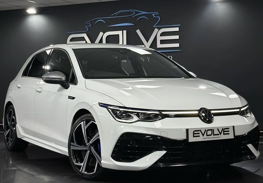 Used Volkswagen Golf 2021 for sale - 76547047: Photo 1