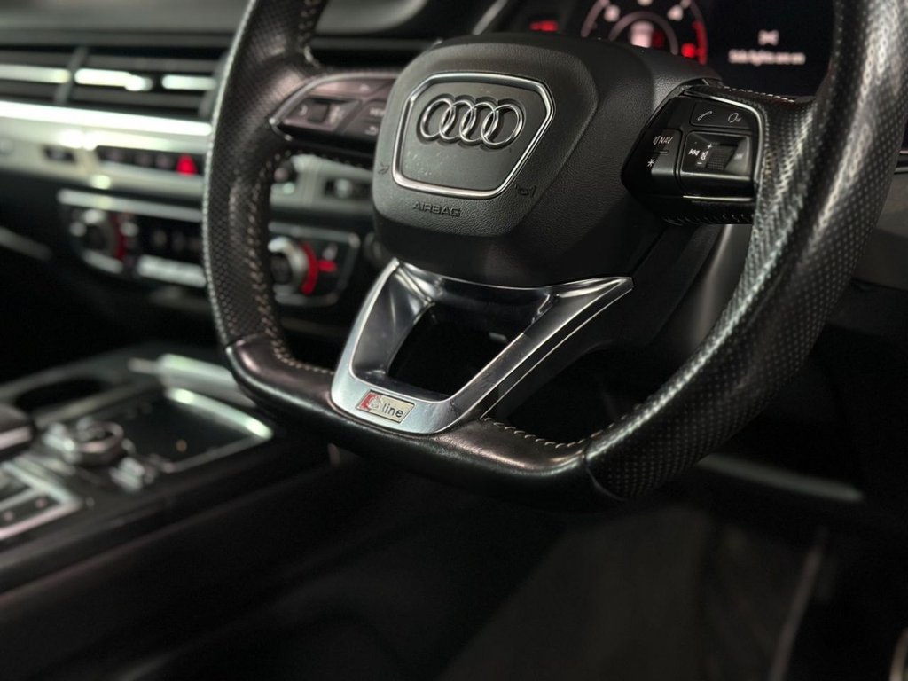 Used Audi Q7 2017 for sale - 76950624: Photo 18