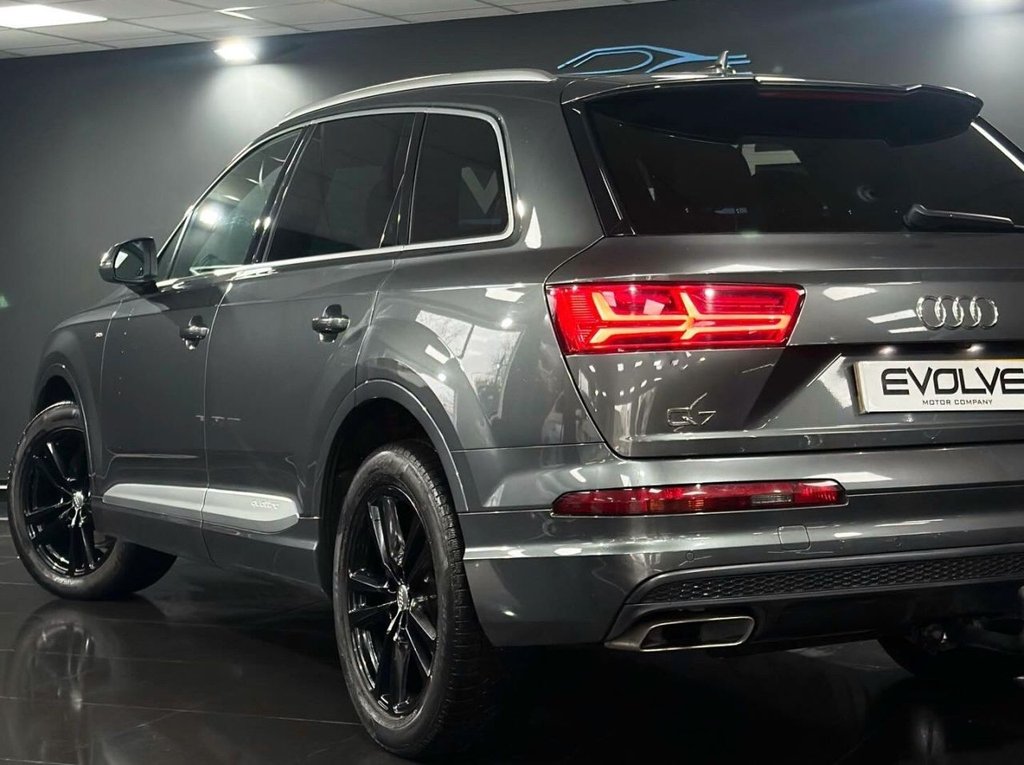 Used Audi Q7 2017 for sale - 76950624: Photo 9