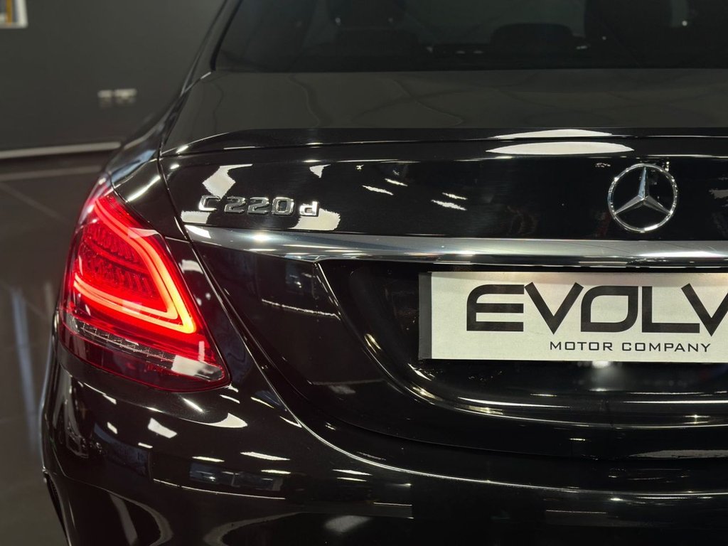 Used Mercedes-Benz C Class 2020 for sale - 76910512: Photo 7