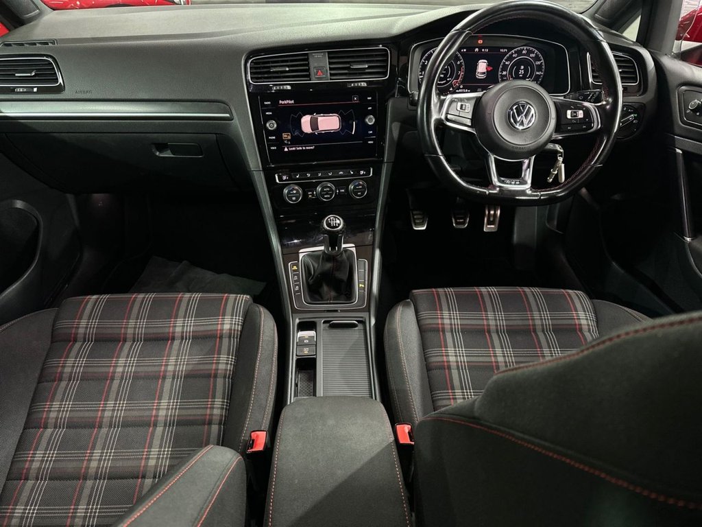 Used Volkswagen Golf 2017 for sale - 76147339: Photo 12
