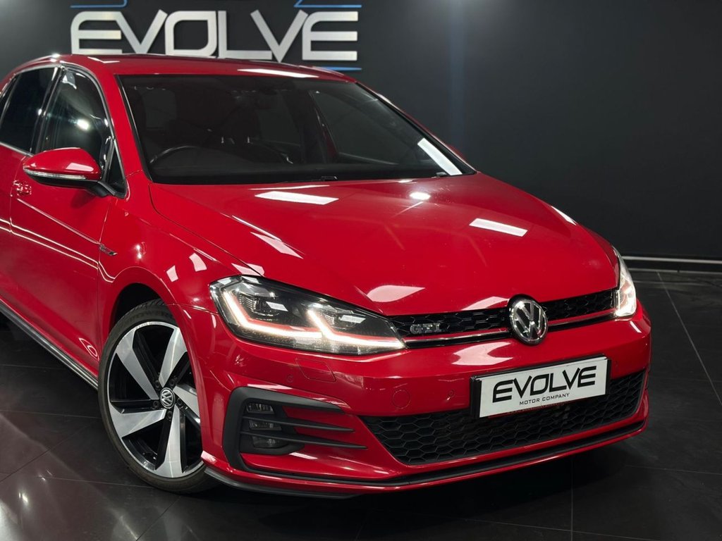 Used Volkswagen Golf 2017 for sale - 76147339: Photo 5
