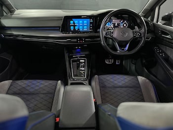 Used Volkswagen Golf 2023 for sale - 78036487: Photo