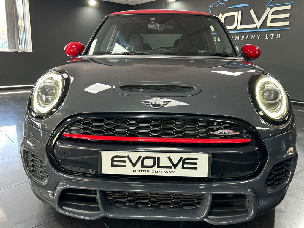 Used MINI Hatch 2019 for sale - 76172962: Photo 4