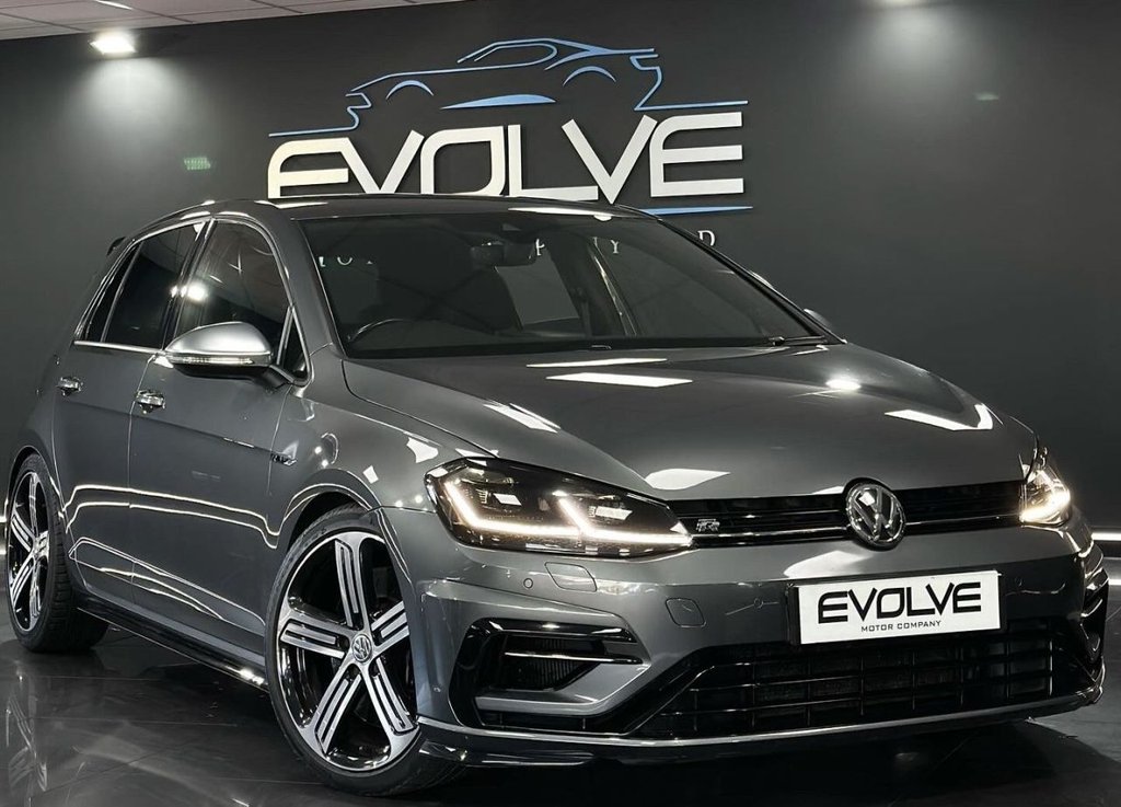 Used Volkswagen Golf 2019 for sale - 76367683: Photo 1
