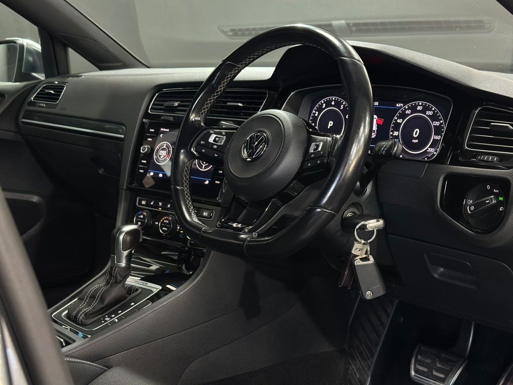 Used Volkswagen Golf 2019 for sale - 76367683: Photo 19