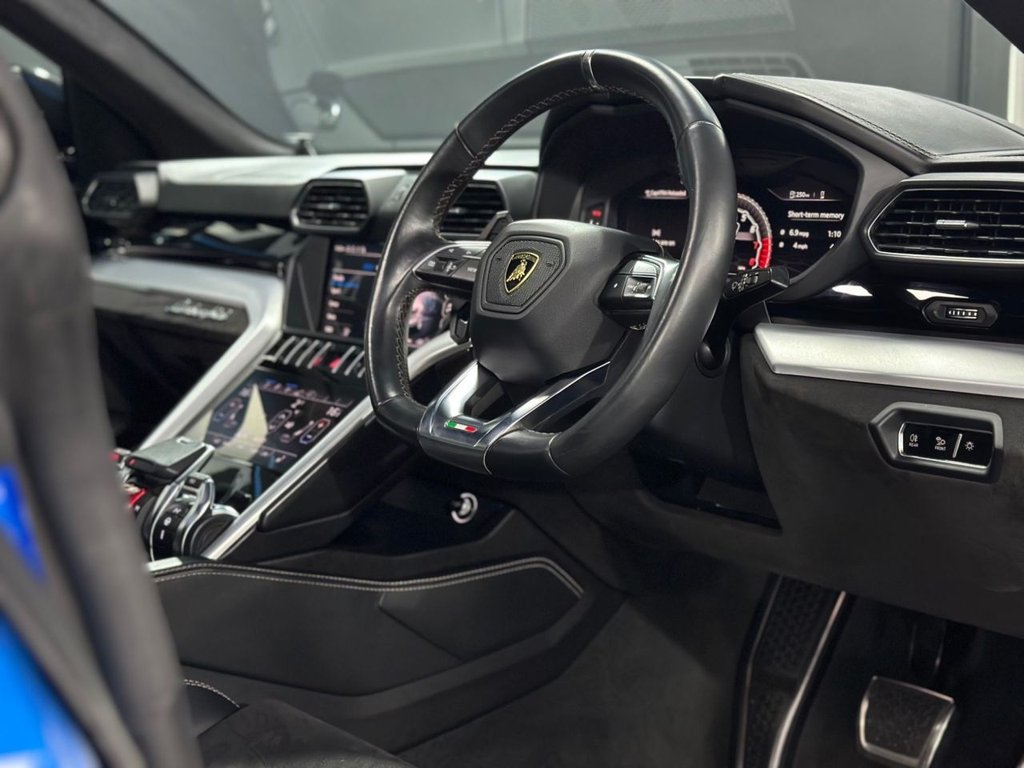 Used Lamborghini Urus 2019 for sale - 76092793: Photo 16