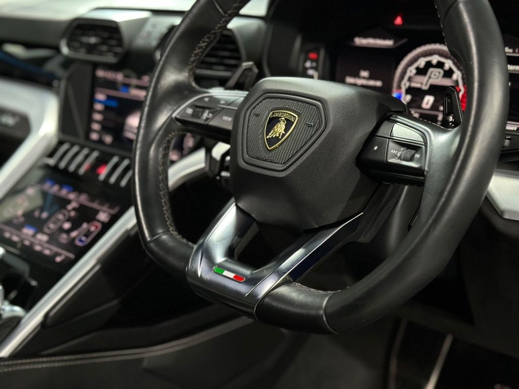 Used Lamborghini Urus 2019 for sale - 76092793: Photo 19