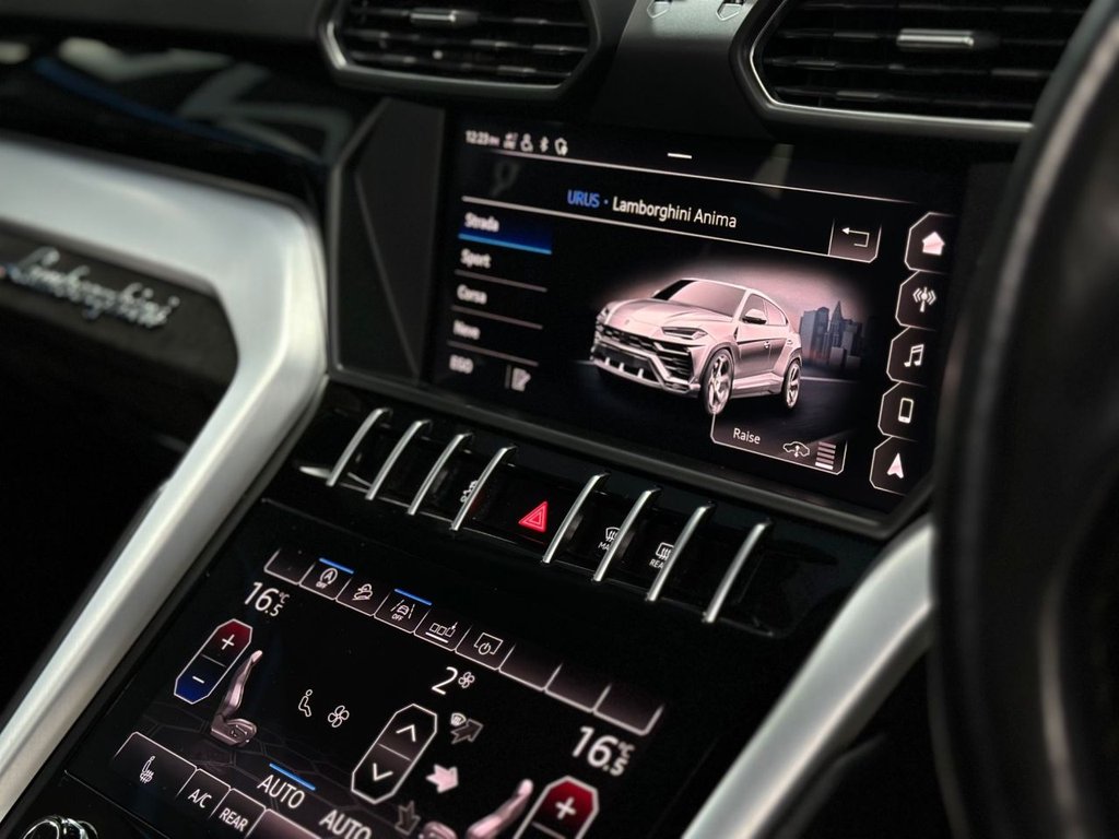 Used Lamborghini Urus 2019 for sale - 76092793: Photo 21