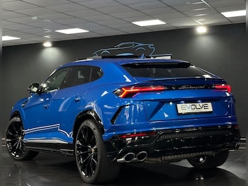 Used Lamborghini Urus 2019 for sale - 76092793: Photo 2