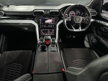 Used Lamborghini Urus 2019 for sale - 76092793: Photo 3