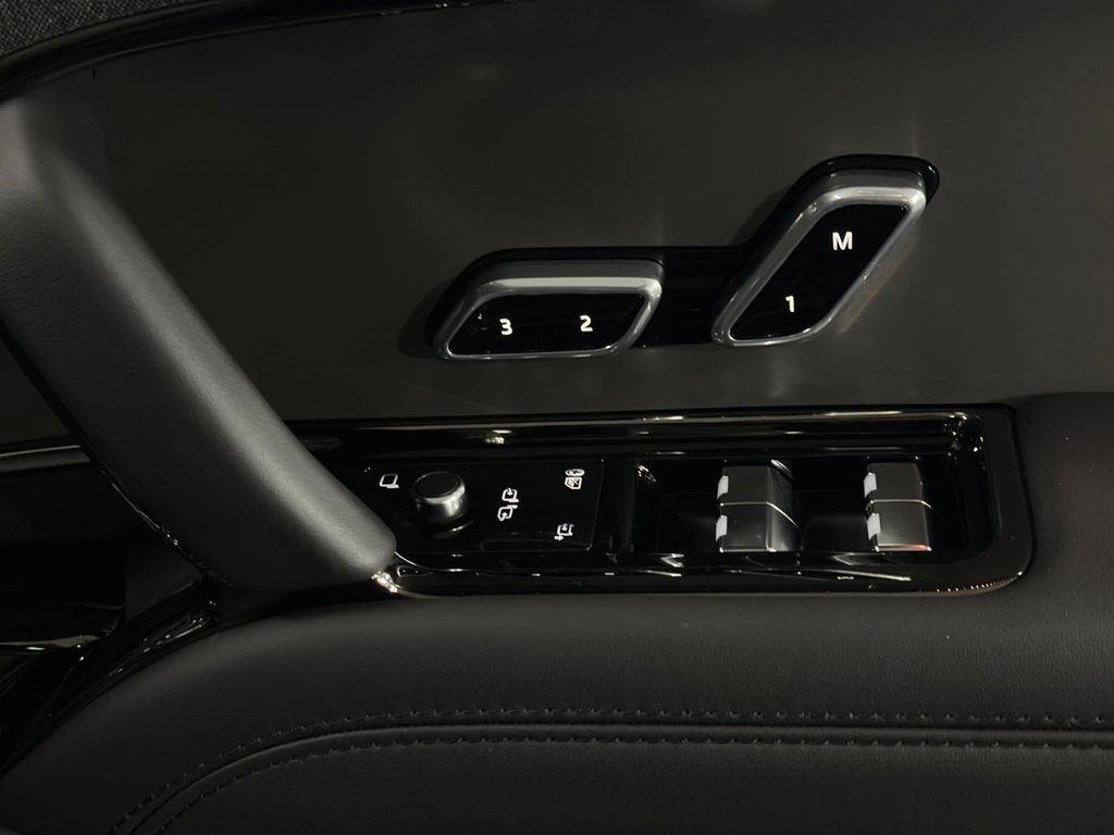 Used Land Rover Range Rover Sport 2025 for sale - 76703764: Photo 32