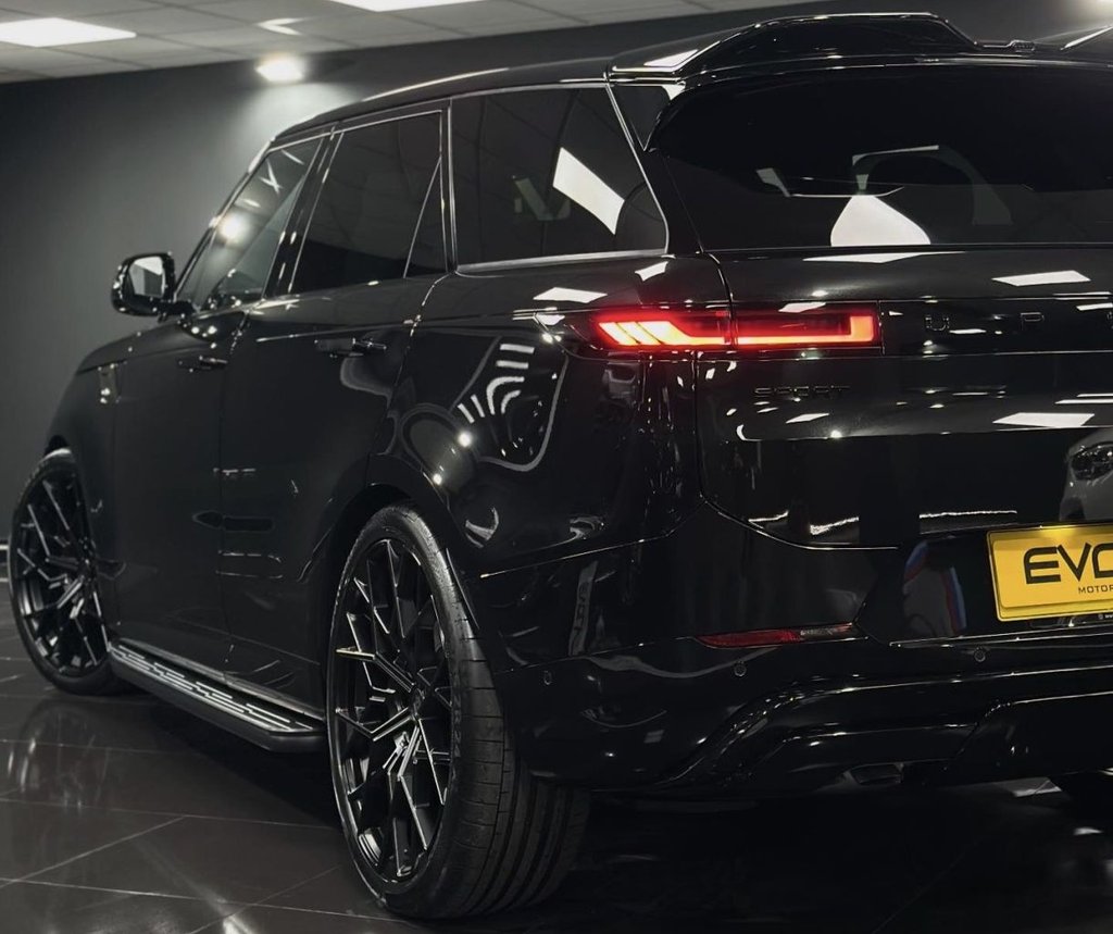 Used Land Rover Range Rover Sport 2025 for sale - 76703764: Photo 9