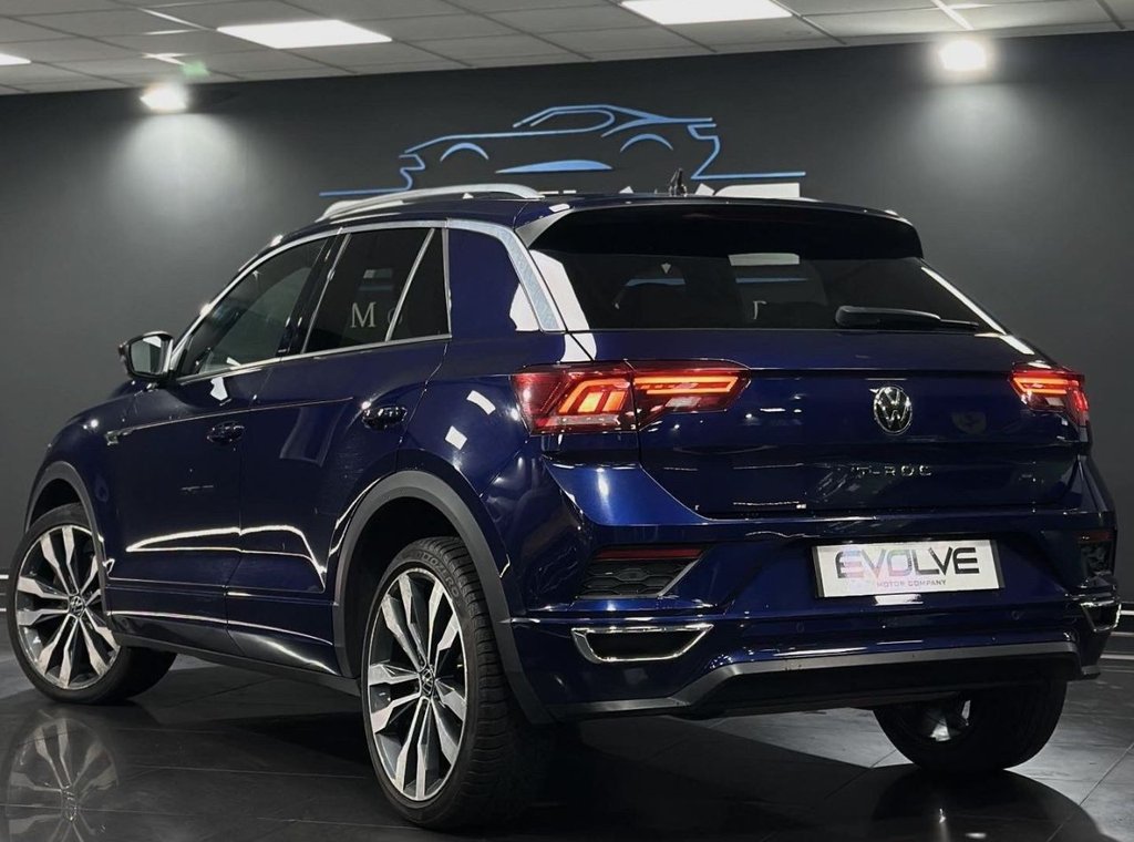 Used Volkswagen T-Roc 2020 for sale - 76400488: Photo 2