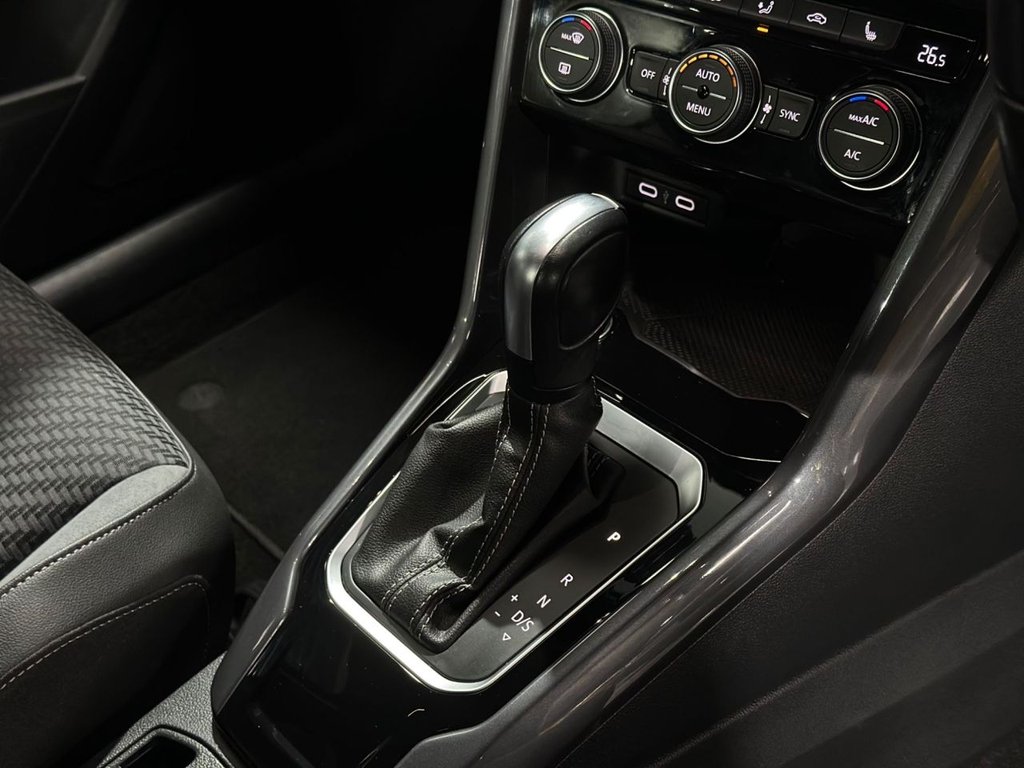 Used Volkswagen T-Roc 2020 for sale - 76400488: Photo 22