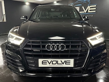 Used Audi Q5 2019 for sale - 77600198: Photo