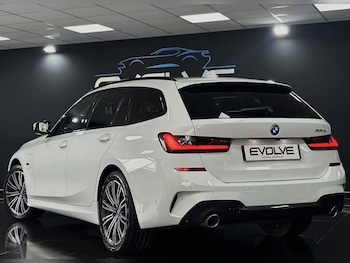 Used BMW 3 Series 2022 for sale - 77693238: Photo