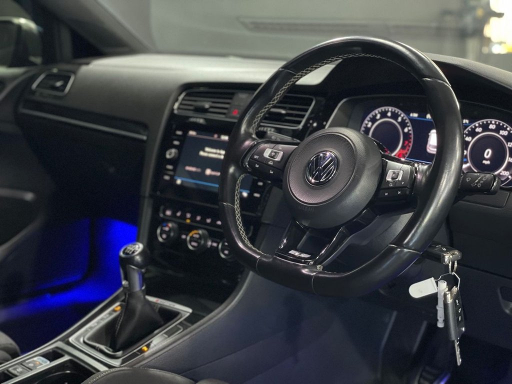 Used Volkswagen Golf 2018 for sale - 77096703: Photo 18