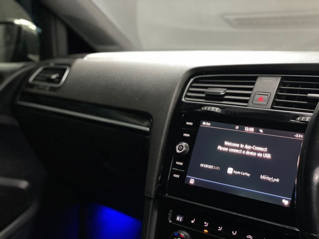 Used Volkswagen Golf 2018 for sale - 77096703: Photo 22