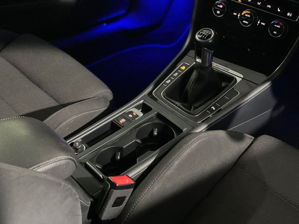 Used Volkswagen Golf 2018 for sale - 77096703: Photo 24