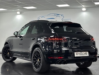 Used Porsche Macan 2017 for sale - 75515778: Photo