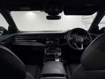 Used Audi RS Q8 2023 for sale - 75020088: Photo