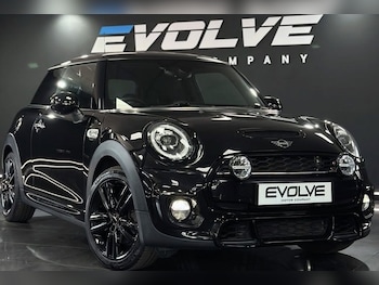 Used MINI Hatch 2018 for sale - 79363640: Photo