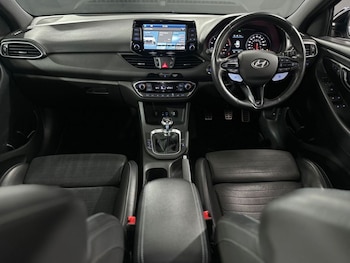 Used Hyundai i30 2018 for sale - 77328418: Photo