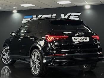 Used Audi Q3 2021 for sale - 78068796: Photo