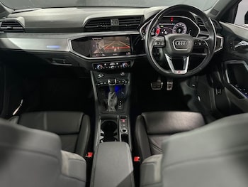 Used Audi Q3 2021 for sale - 78068796: Photo