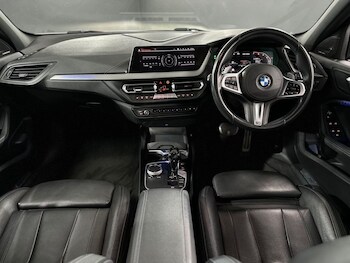 Used BMW 1 Series 2020 for sale - 76731270: Photo