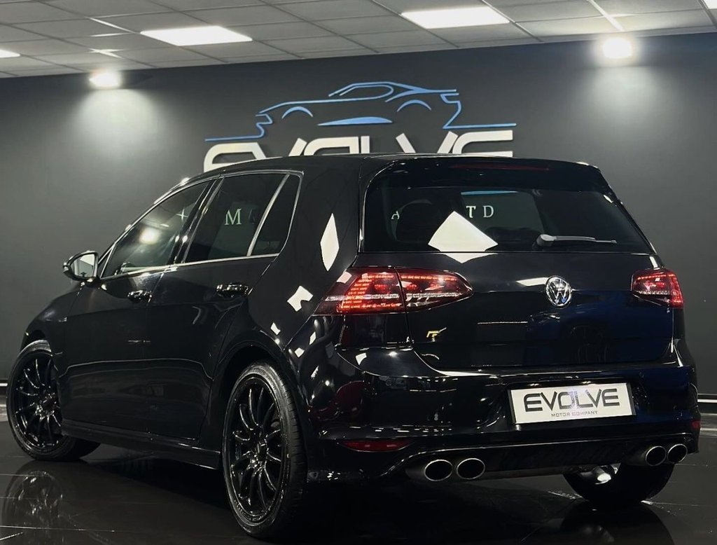 Used Volkswagen Golf 2015 for sale - 77593782: Photo 2