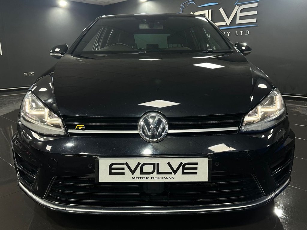 Used Volkswagen Golf 2015 for sale - 77593782: Photo 4