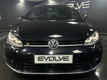 Used Volkswagen Golf 2015 for sale - 77593782: Photo
